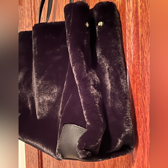 Tory Burch Faux Fur Ella Bag - Picture 3 of 5